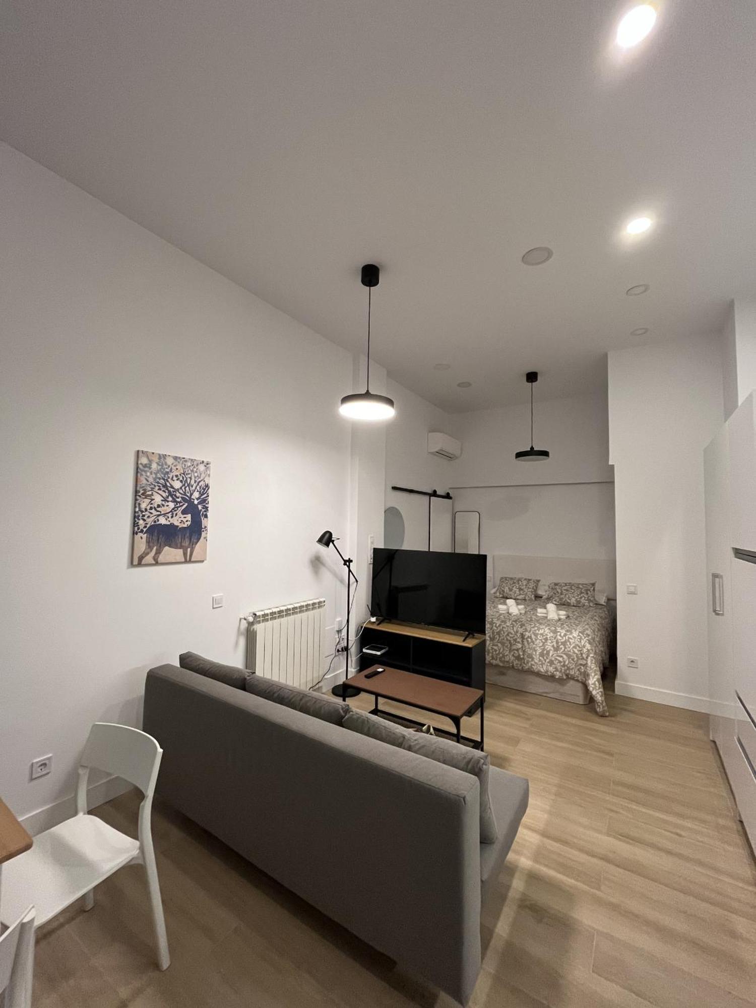 Moratalaz Apartments Мадрид Экстерьер фото