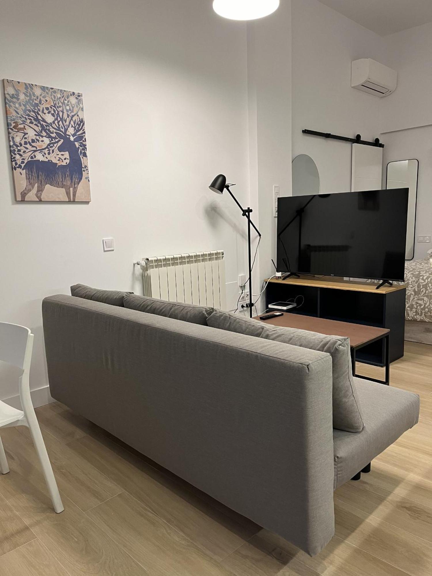 Moratalaz Apartments Мадрид Экстерьер фото